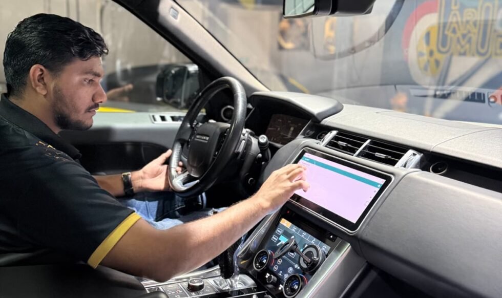 best android screen installation in dubai, Car touchscreen installation Dubai, GPS and Android screen installation Dubai, Professional car Android screen fitting Dubai
